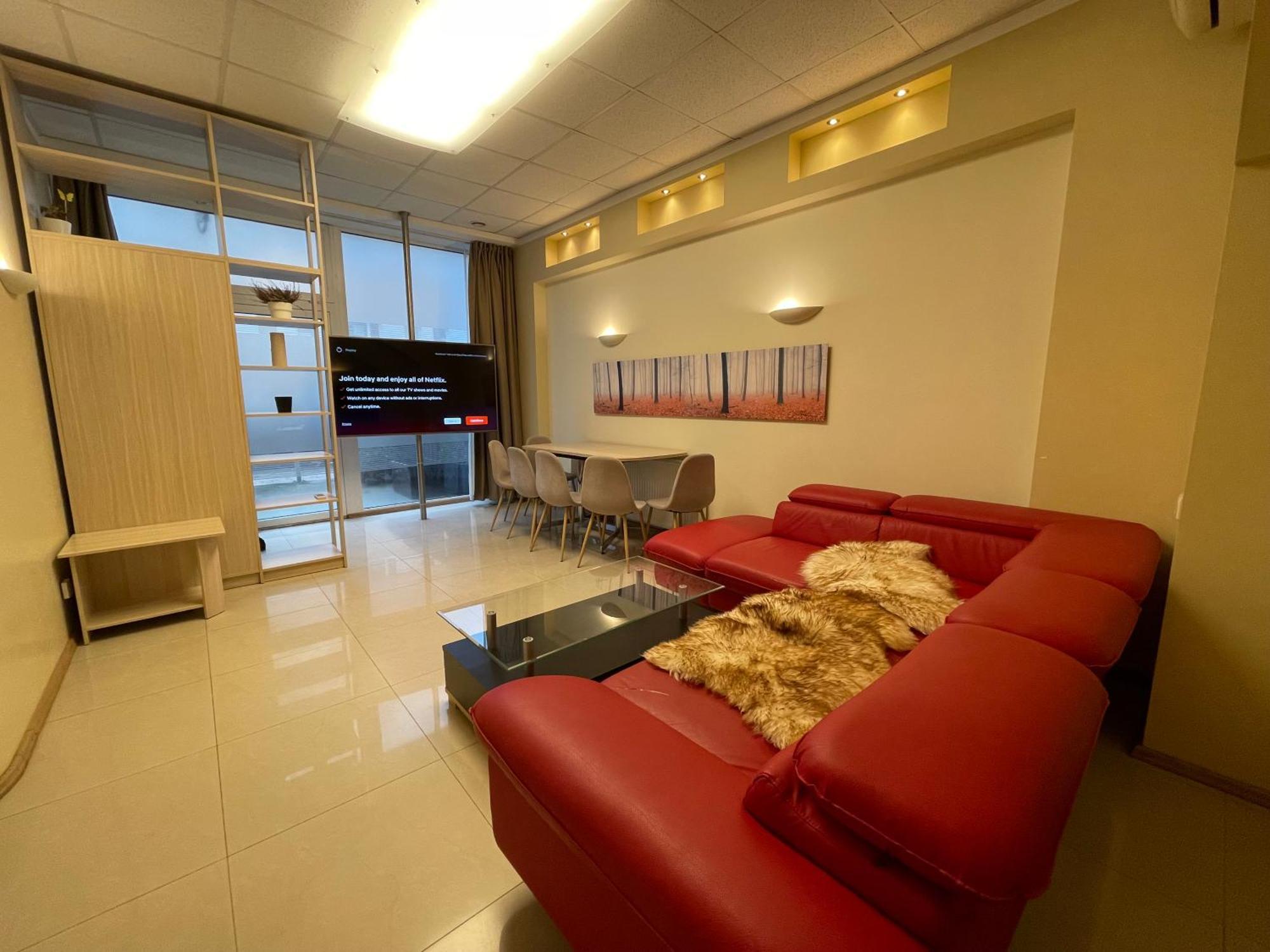 75m2 Stylish Comfort Cafe Next Door In Quiet * Riga